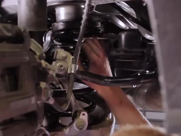 2024-mustang-s650-lowering-springs-installation_7e0f3755.jpg (600×450)