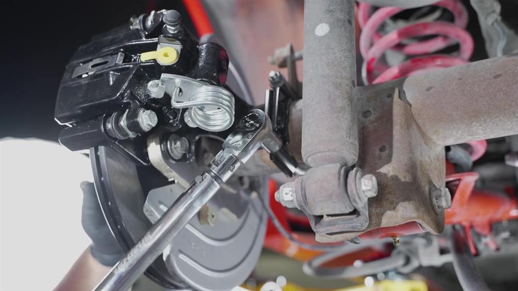 How To Install 1994-2004 Mustang Cobra Rear Brake Conversion  - How To Install 1994-2004 Mustang Cobra Rear Brake Conversion 