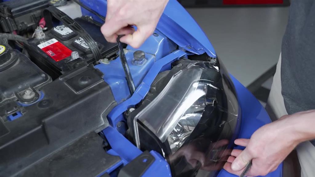 How To Install 1999-2004 Mustang Header Panel Repair Kit - How To Install 1999-2004 Mustang Header Panel Repair Kit